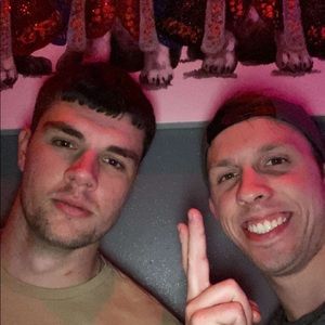 Meet your Posher, Corey